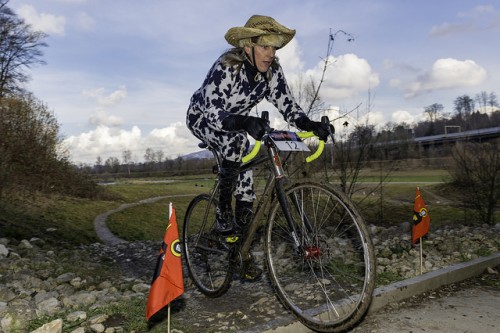 Flamme Rouge Fahrradgeschäft, Velos, Occasionen, Revisionen, Reparaturen aller Marken: Punk Maskara 2018 – Bilder
 