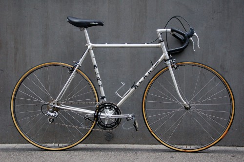 Flamme Rouge Fahrradgeschäft, Velos, Occasionen, Revisionen, Reparaturen aller Marken: Galerie Occasionen Allan Rennvelo